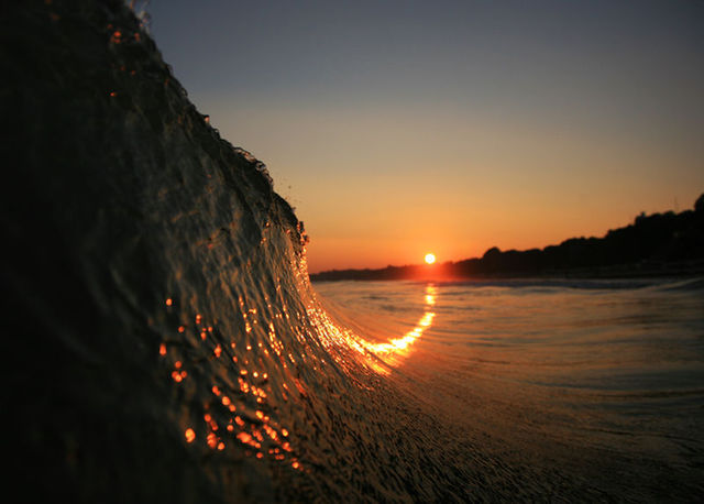 exqui image, sunset and wave via sunnyskyz