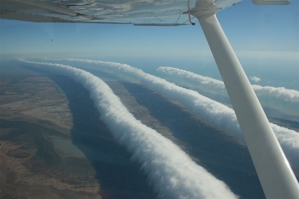 Morning Glory clouds are very rare but can be seen with some regularity in the southern part of Northern Australia's Gulf of Carpentaria.