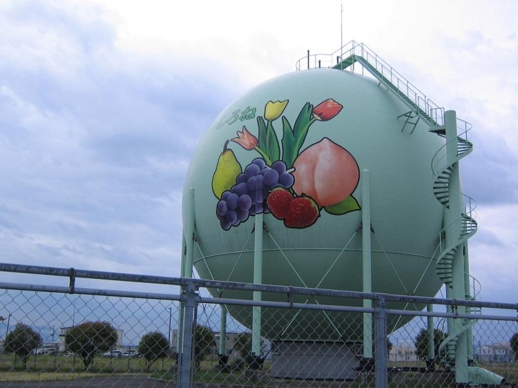 Decorated gas tank, Japan