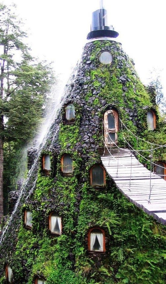 Hotel La Montana Magica, Huilo, Chile